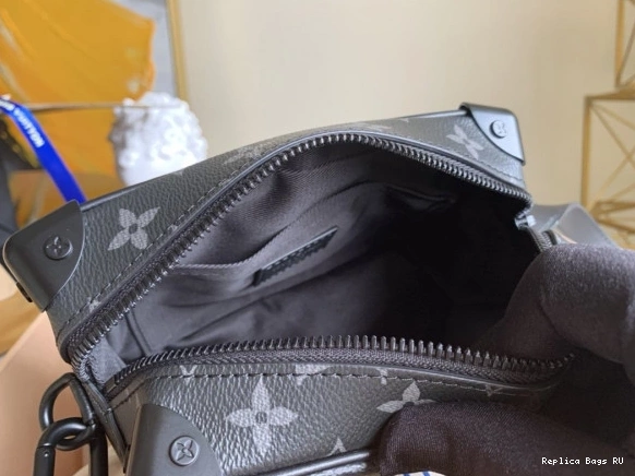 Affordable SOFT MINI VUITTON LOUIS TRUNK 0806